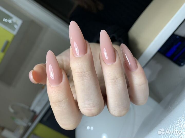 Наращивание ногтей