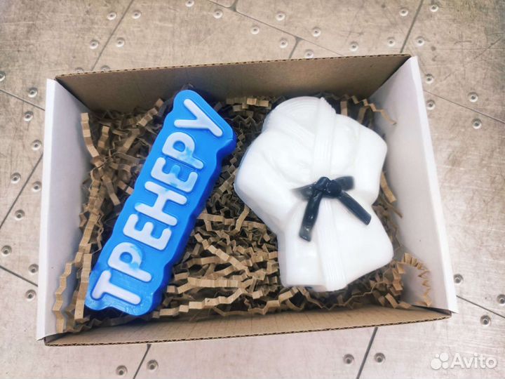 Тренеру набор мыла