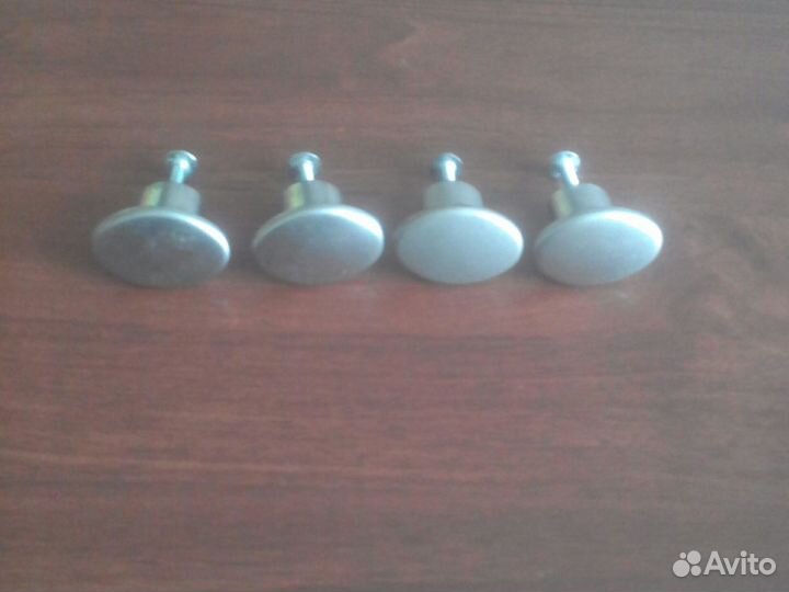 Ручки для дверей мебели