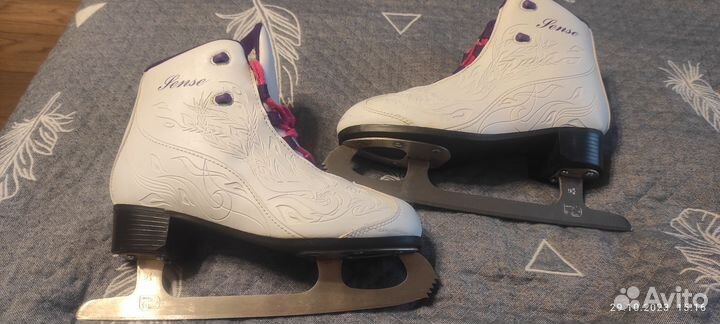 Коньки фигурные женские 39 размер