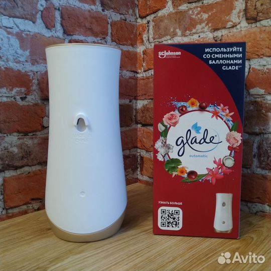 Автоматический освежитель воздуха Glade