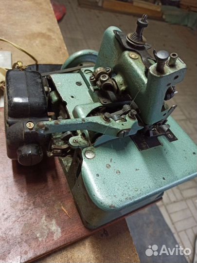 Оверлок для швейной машины