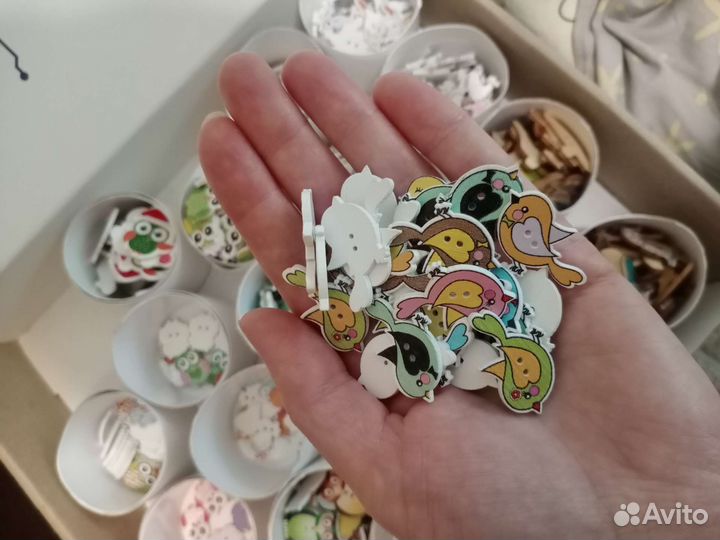 Пуговицы деревянные. Птицы, совы