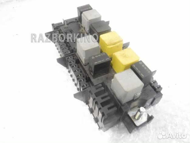 Блок предохранителей