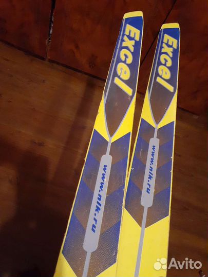 Беговые лыжи