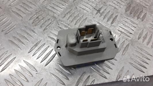 Сопротивление печки subaru tribeca B9 (2BA01KL01)