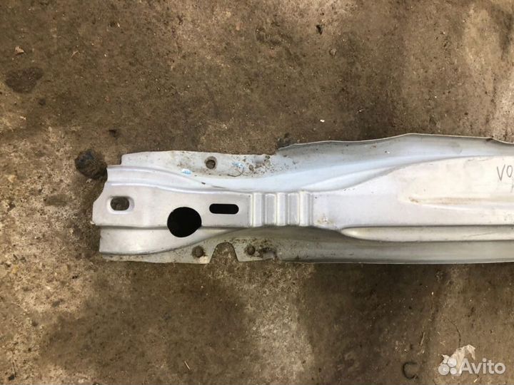 Усилитель бампера задний Volvo Xc60