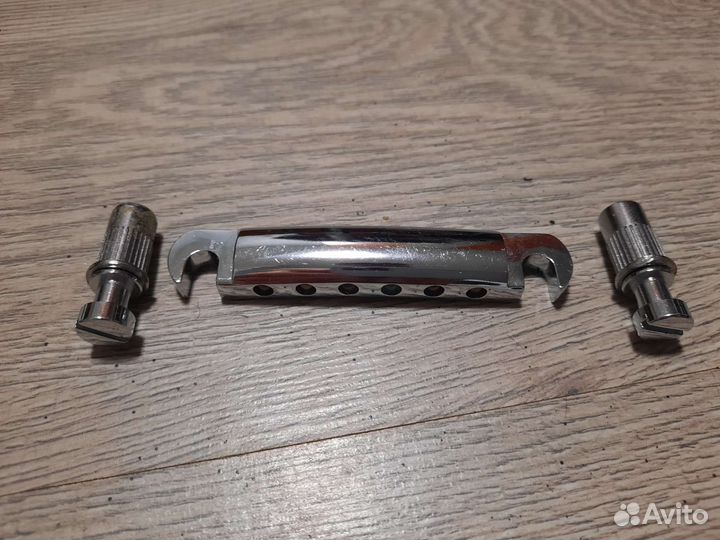 Струнодержатель для гитары