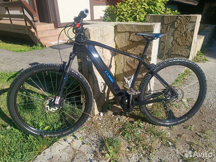 Электровелосипед Cube Reaction