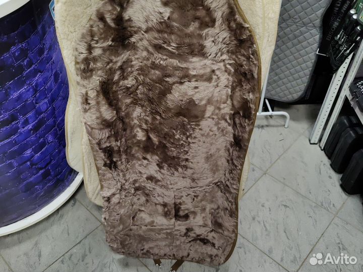 Меховые накидки из натуральной шерсти кофейный