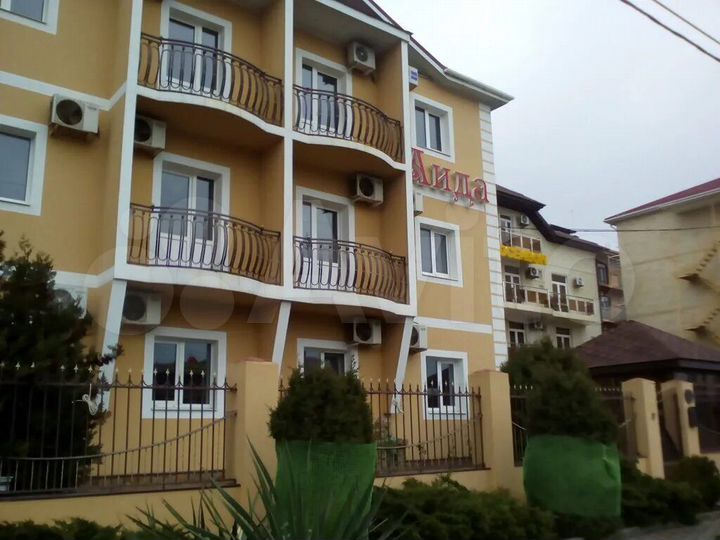Гостиница, 400 м²