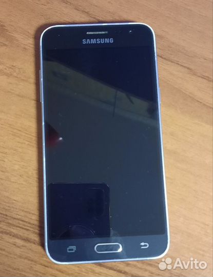 Samsung Galaxy J3 (2016) SM-J320F/DS, 8 ГБ