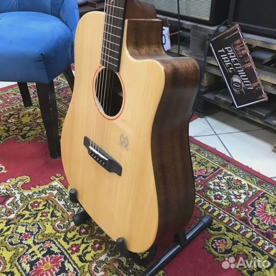 Акустическая гитара Tyma TD-5C + аксессуары