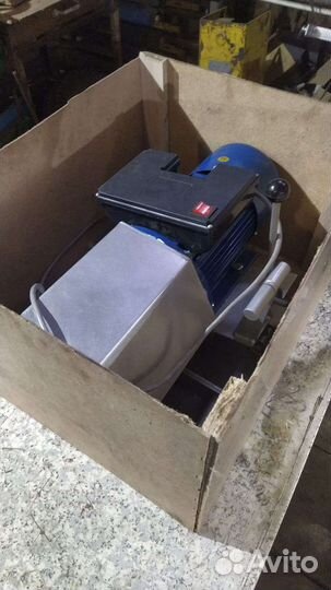 Зачистной станок для снятия ржавчины