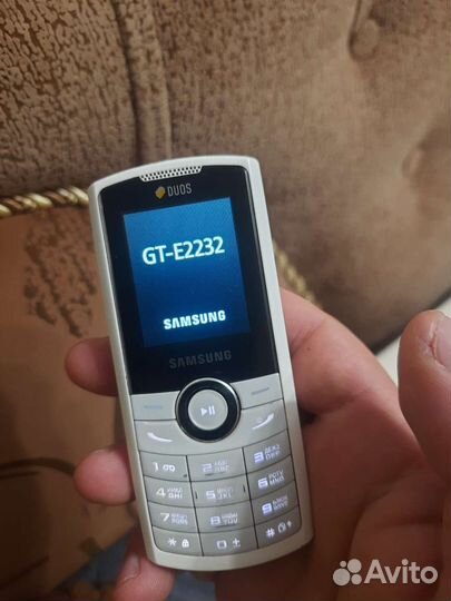 Телефон samsung