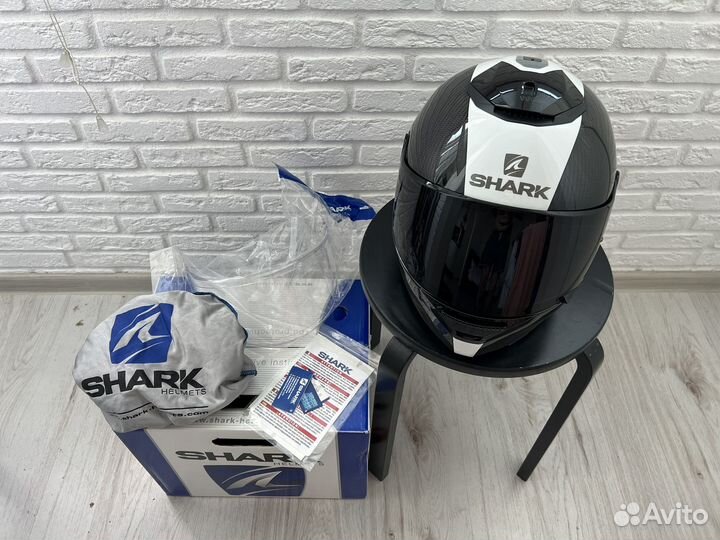 Шлем shark spartan carbon skin размер L