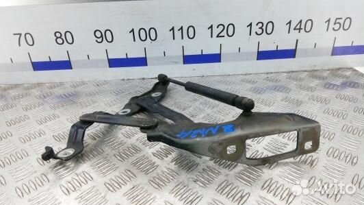 Петля капота audi TT 8N (8NI03D501)