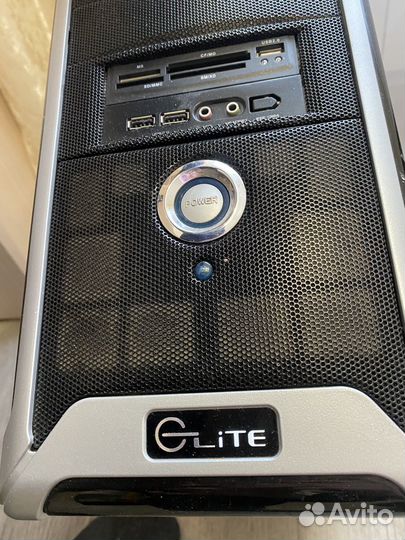 Монитор и компьютер