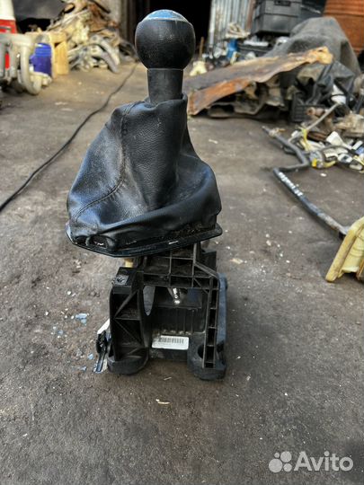 Кулиса МКПП с тросами Peugeot 308