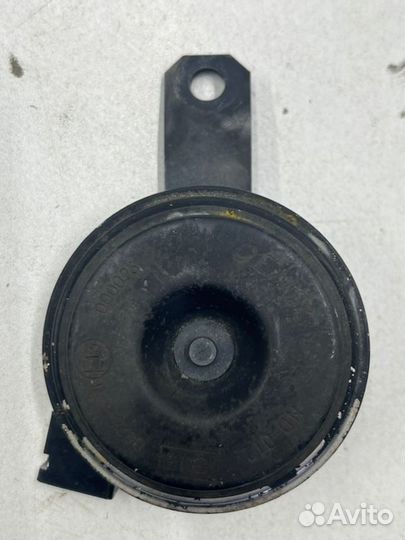 Сигнал звуковой передний левый Toyota Camry