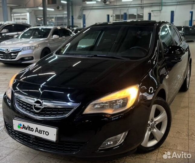 Opel Astra 1.4 AT, 2011, 205 000 км