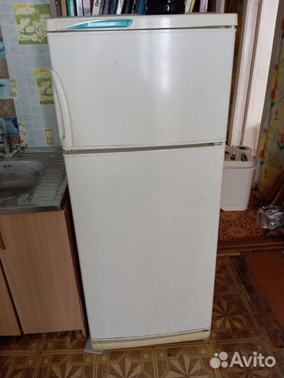 Холодильник