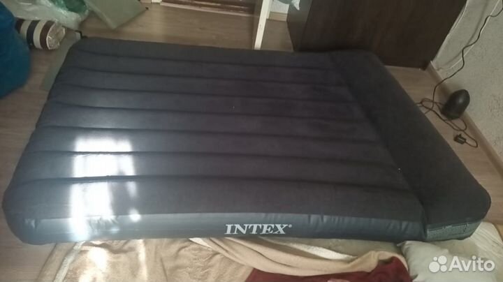 Надувной матрас кровать intex