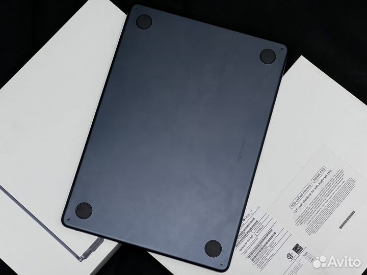 Macbook Air 13.6 M2 256Gb Новый Ростест