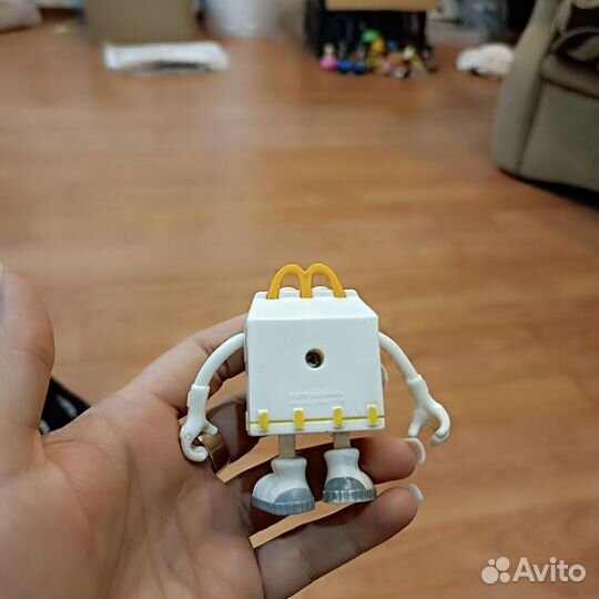 Игрушка макдоналдс