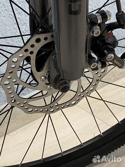 Велосипед 29 колеса, shimano, алюминиевая рама