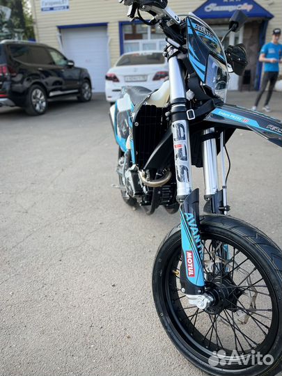 Мотард Avantis enduro 250(PR300/ 175fmm)