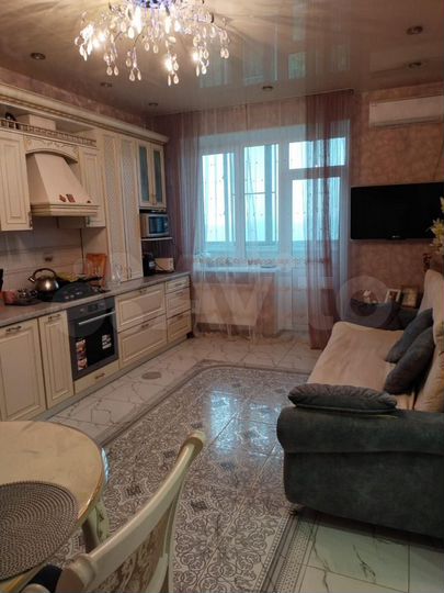 2-к. квартира, 63 м², 5/9 эт.