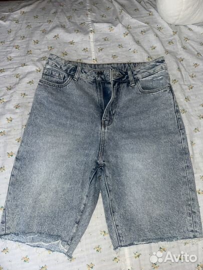 Джинсовые шорты