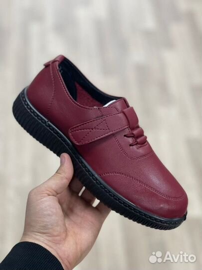 Ботинки женские 36 рамзер