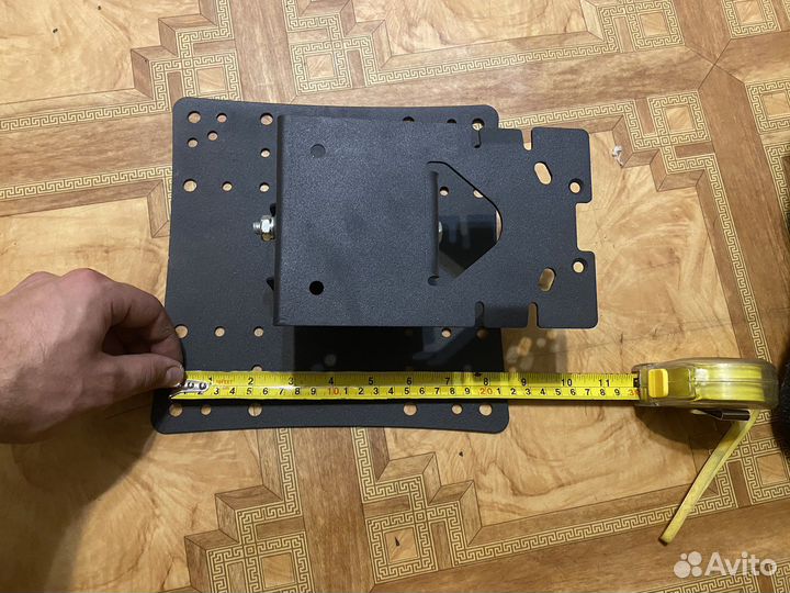 Кронштейн для телевизора