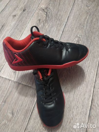 Футбольные бутсы демикс