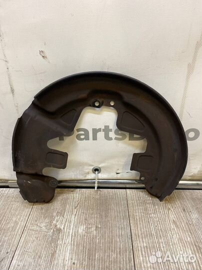 Кожух защитный тормозного диска Volvo S60/V60