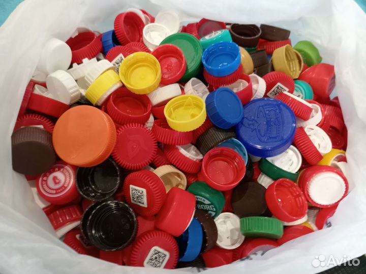 Плакетки и крышки пэт