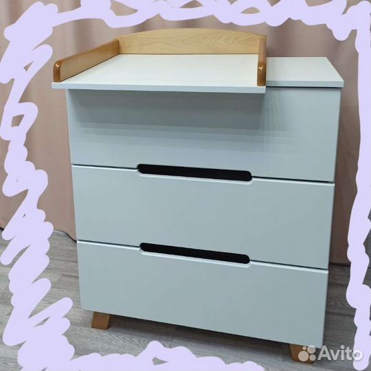 Кроватка и комод новые