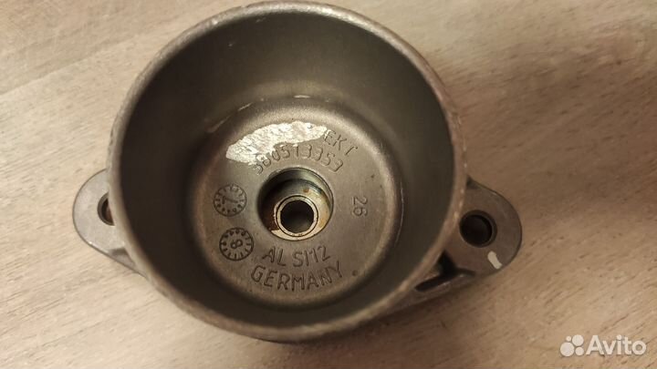 Опора заднего амортизатора Lemforder 2693401