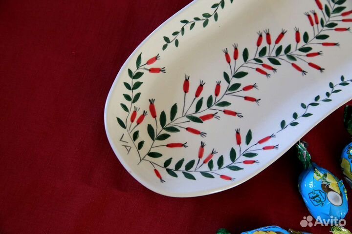 Блюдо керамика /ручная роспись /авторская работа