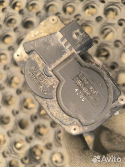 Nissan Tiida 1.5 hr15de дроссельная заслонка