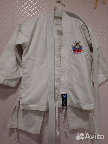 Кимоно 140 рр, в хорошем состоянии