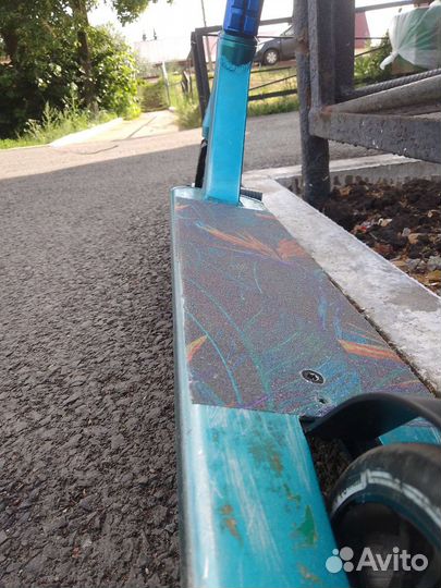 Трюковой самокат