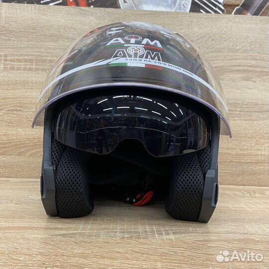Открытый шлем с визором и очками