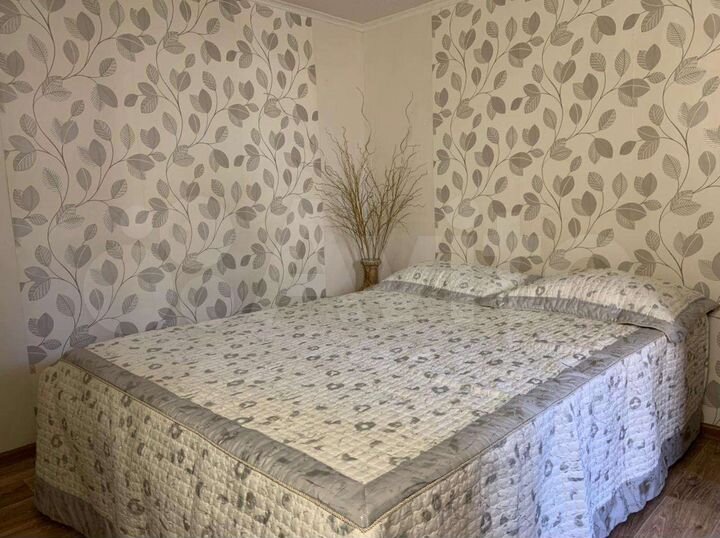 Дом 100 м² на участке 2 сот.