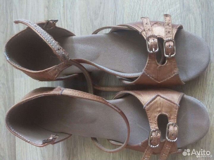 Туфли рейтинговые для танцев р-р 31