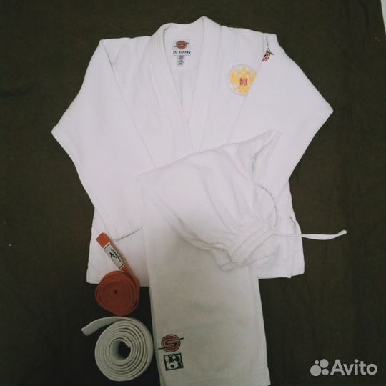 Продам кимоно для Дзюдо