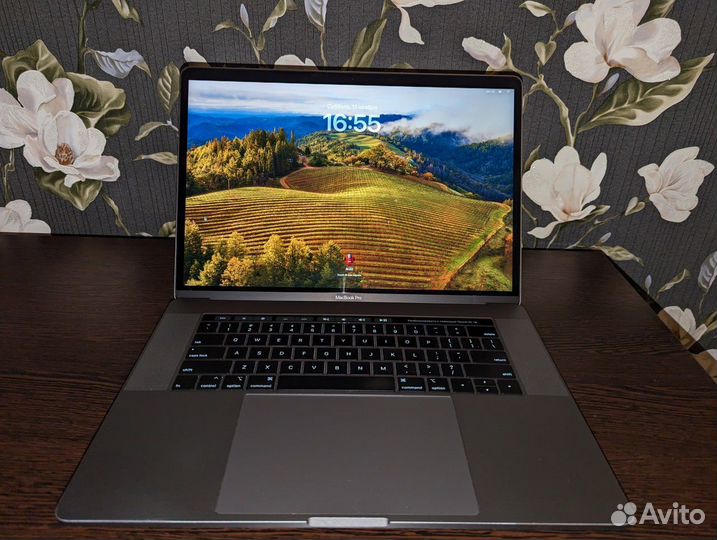 MacBook Pro Touch/2019 Core I9-9880HK 16/512gb