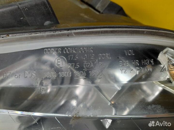 Фара передняя правая Audi A4 B7 2004-2009